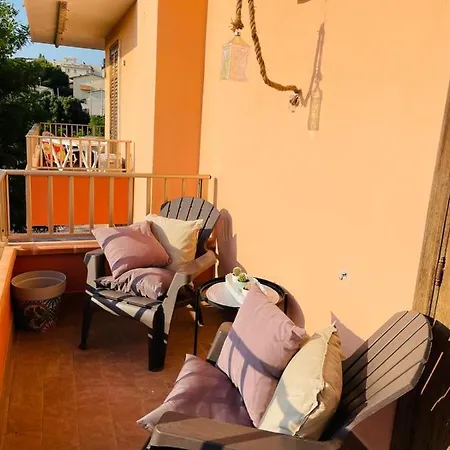 Apartment Eloro Casa Vacanza *